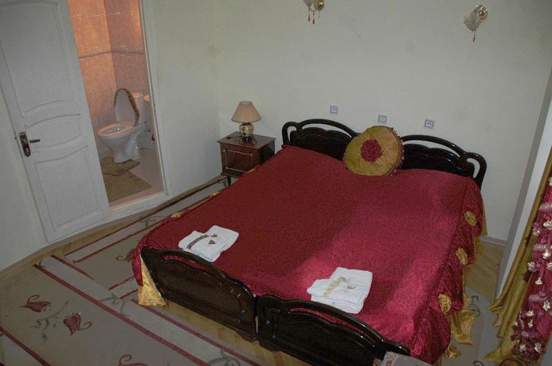 Edemi Hotel Kutaisi Room photo